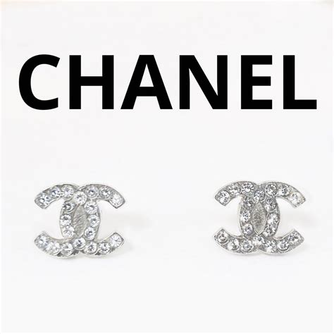 ギフトやペアでつけても美しい 【CHANEL】ピアス (CHANEL/ .